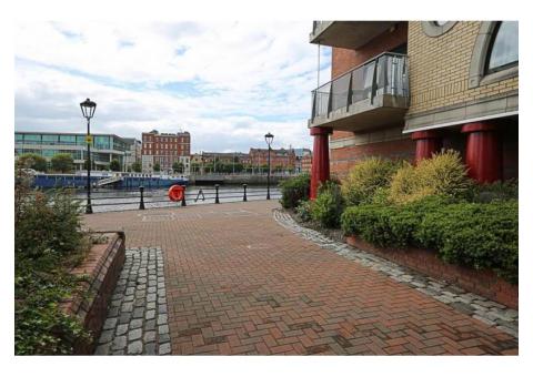 2 Bed Apartment for sale in Belfast City Centre on Rotterdam Street