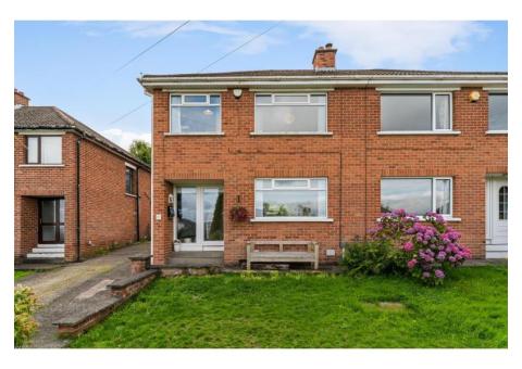 3 Bed Semi-detached House For Sale on Castlereafg Rd Area - BT6